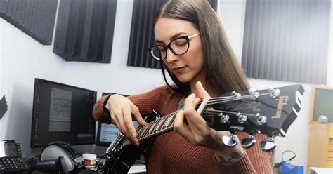 how to set up an electric guitar and why you should always keep your shoes clean